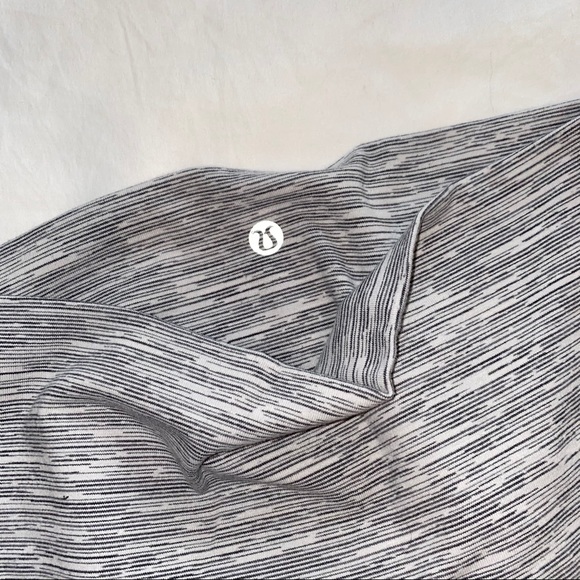 lululemon wunder under crop 24inch luon - Picture 7 of 9